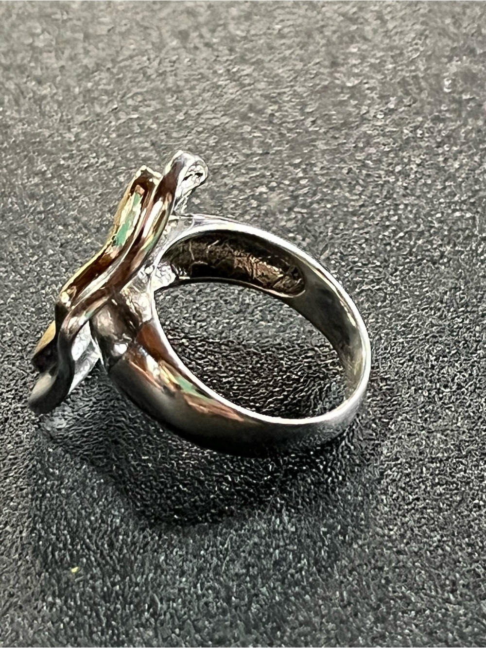 Sterling Silver Star Ring with yellow brushed center star. 925. Sz 7. - Picture 8 of 9